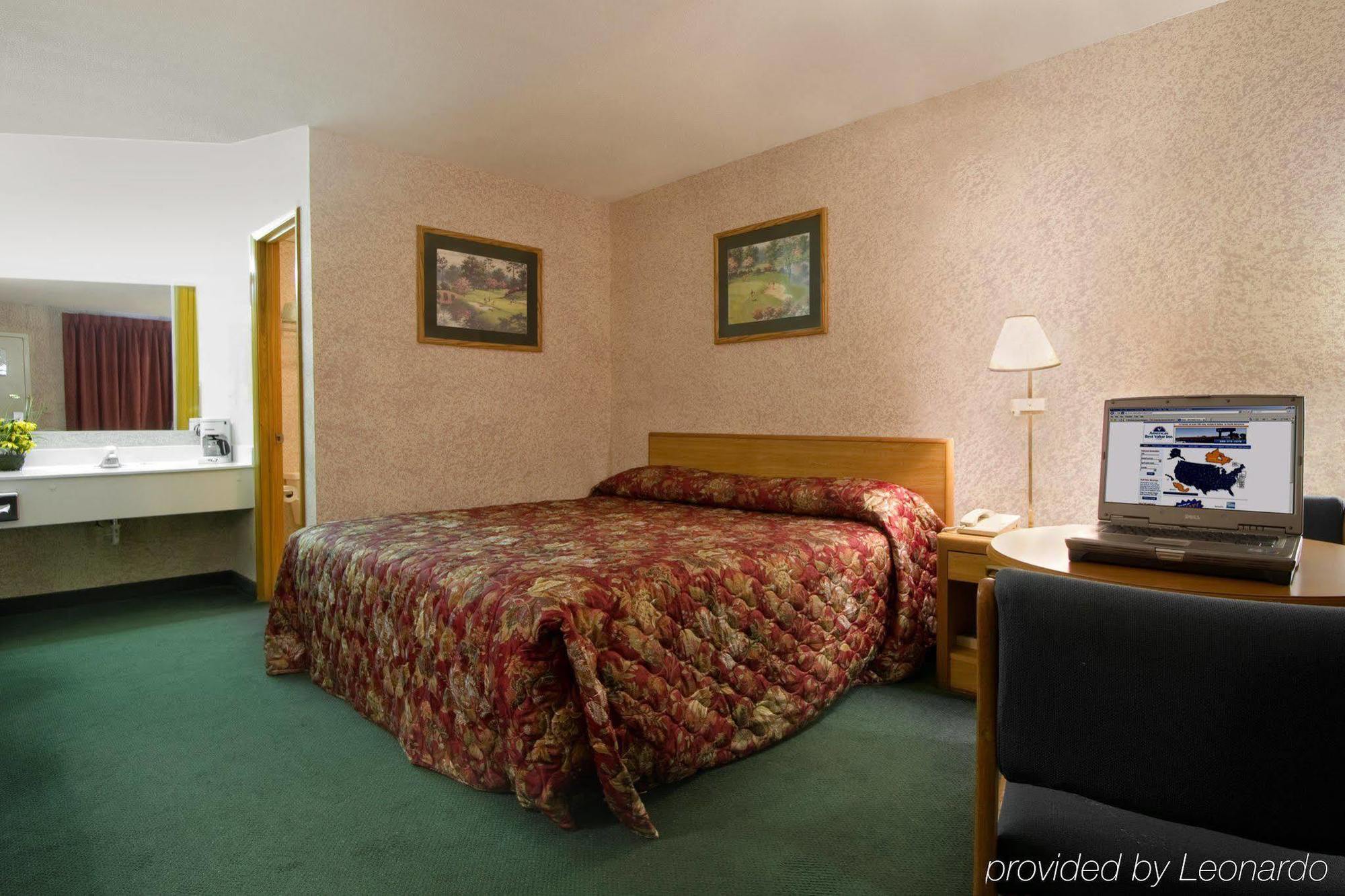 Best Inn AugustaAugusta  Szoba fotó